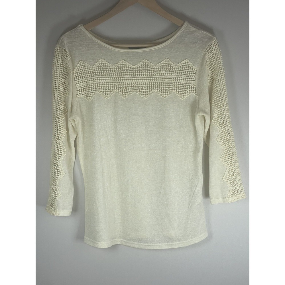 Leo & Ugo Womens Open Lace Applique Long Sleeved Light Weight Sweater Cream Sz 2